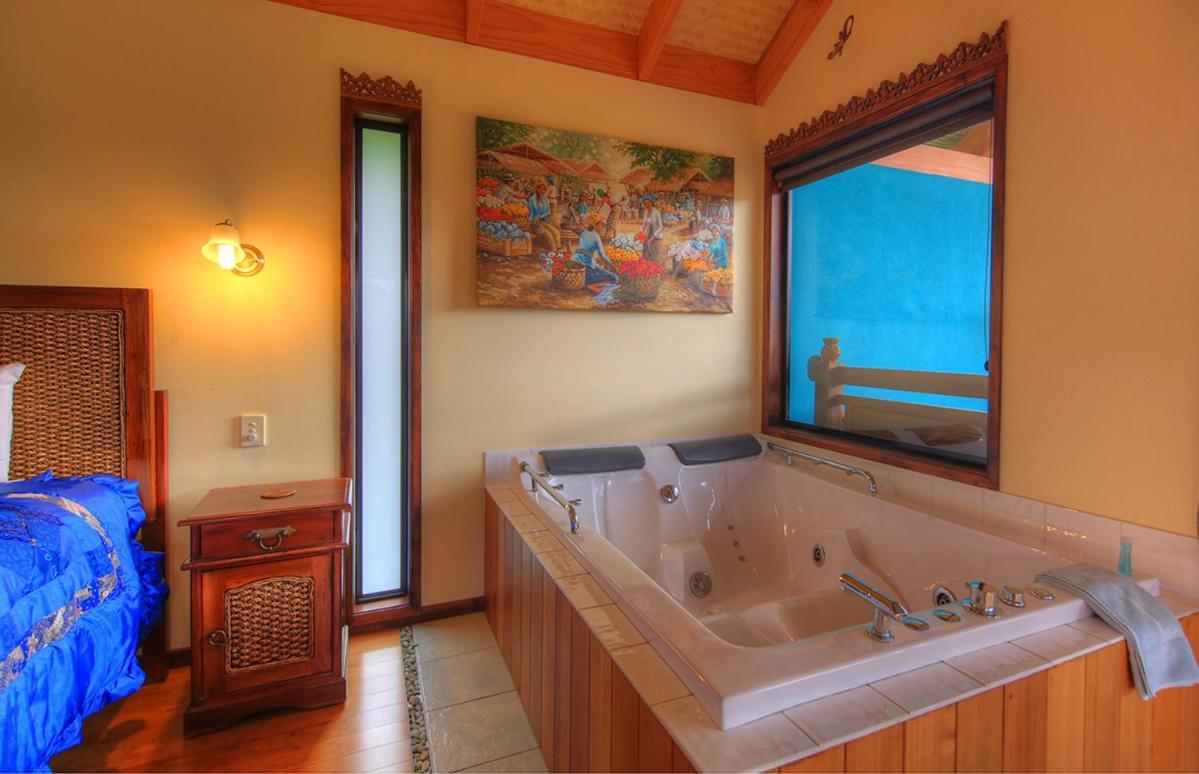 Maleny Tropical Retreat Bed & Breakfast Ngoại thất bức ảnh